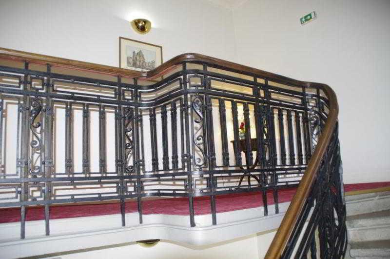 Hotel Angelo D'Oro Ploieşti Kültér fotó