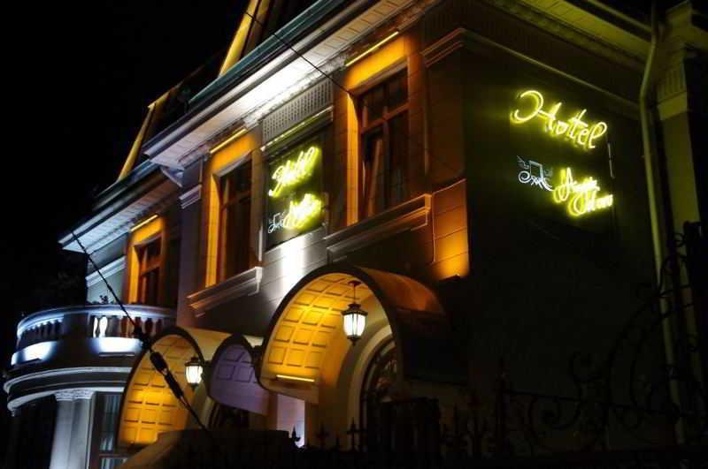 Hotel Angelo D'Oro Ploieşti Kültér fotó