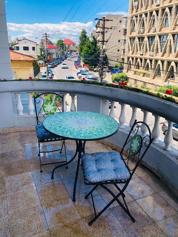 Hotel Angelo D'Oro Ploieşti Kültér fotó
